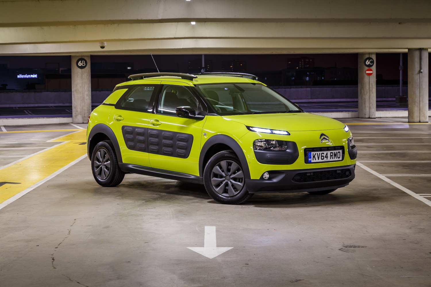 Citroen are going to the beach - C4 Cactus Convertible