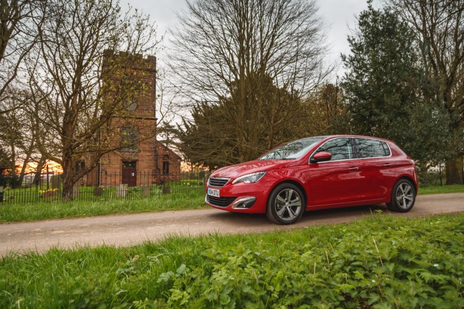 Peugeot 308 by Ross Jukes