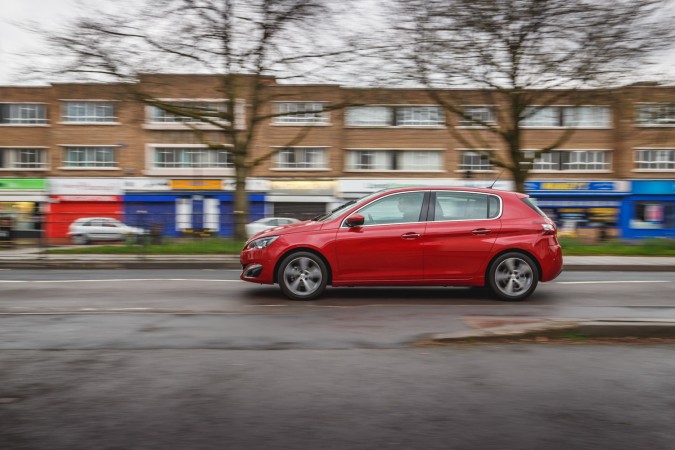 Peugeot 308 by Ross Jukes