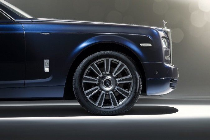 Rolls-Royce Phantom Limelight 4