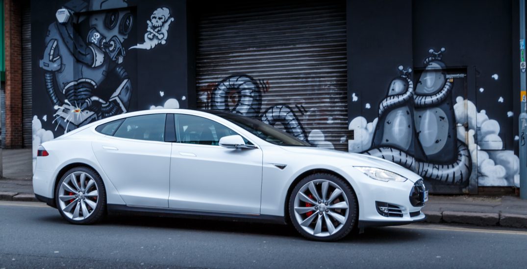 Tesla Model S P85 Birmingham 30