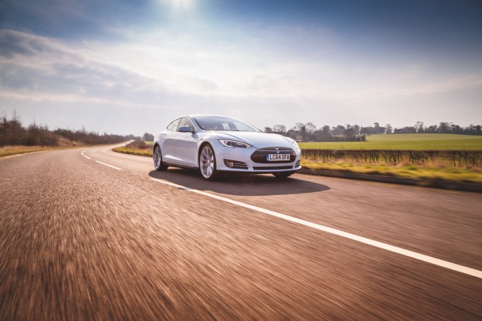 Tesla Model S P85 Birmingham 73