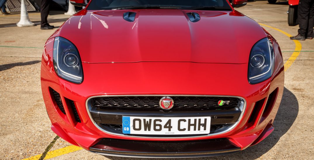 Jaguar F Type V8R Coupe 15