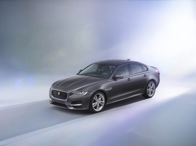 Jaguar XF 2015 5