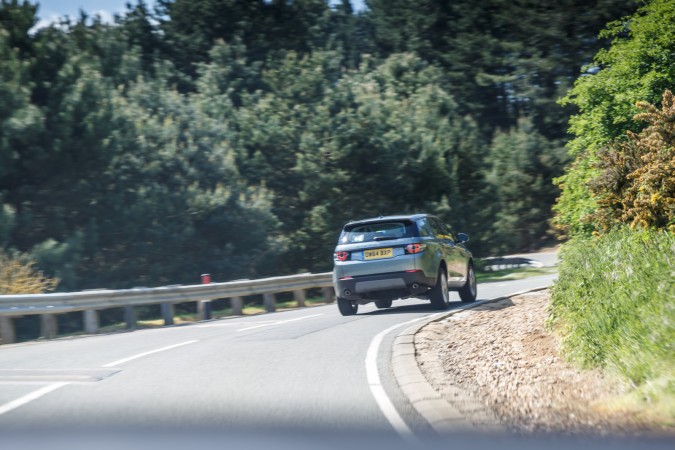 Land Rover Discovery Sport 14