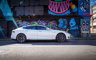 Tesla Model S P85D 21