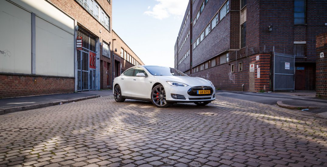 Tesla Model S P85D 24