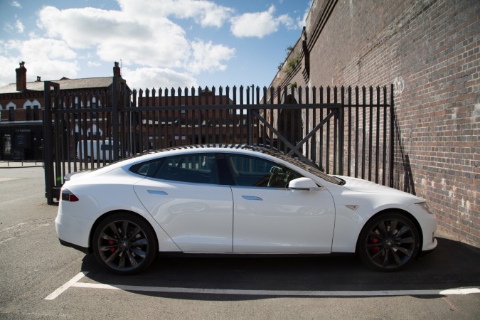 Tesla Model S P85D 41