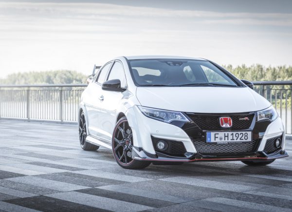 2015 Honda Civic Type R Feature 1