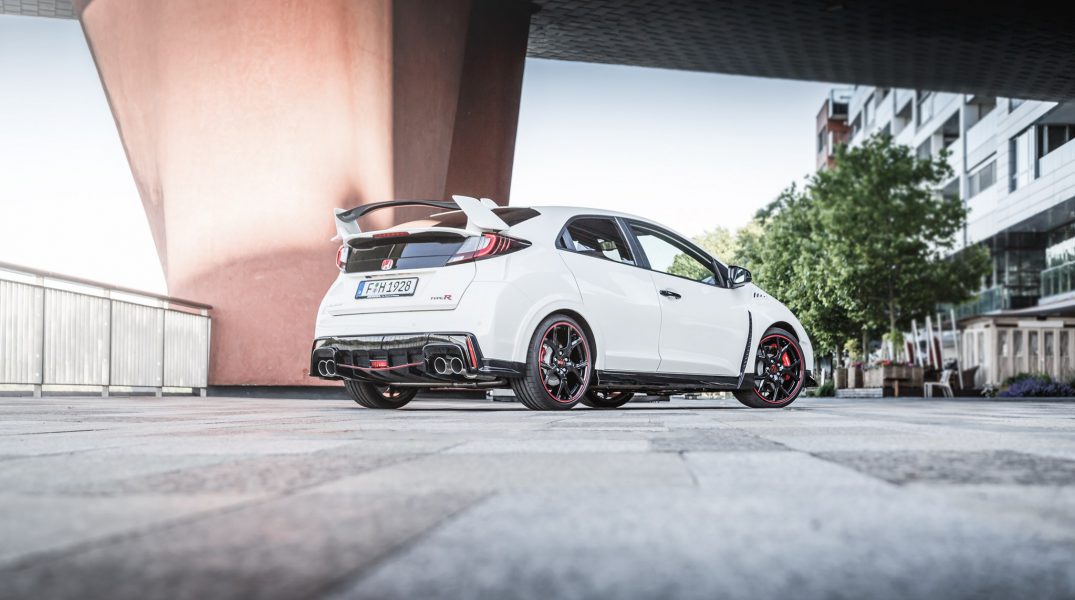 2015 Honda Civic Type R Feature 2