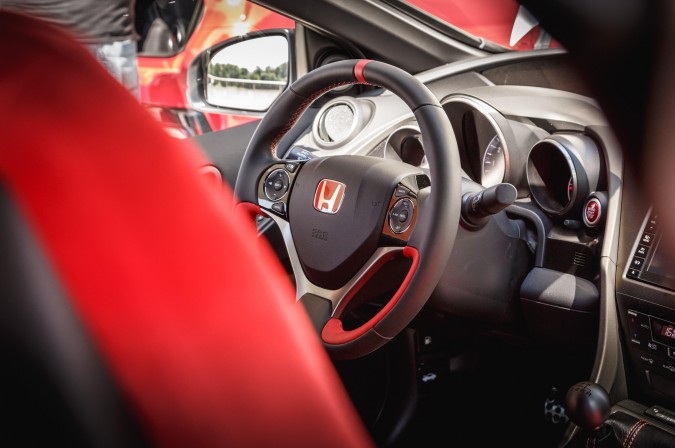 2015 Honda Civic Type R Road 102