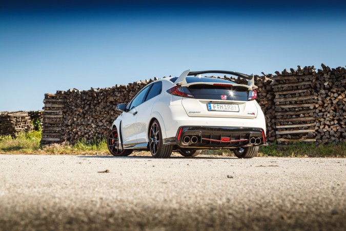 2015 Honda Civic Type R Road 52