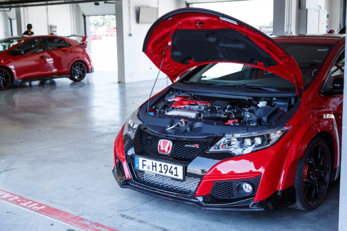 2015 Honda Civic Type R Track 3