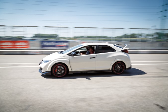 2015 Honda Civic Type R Track 51