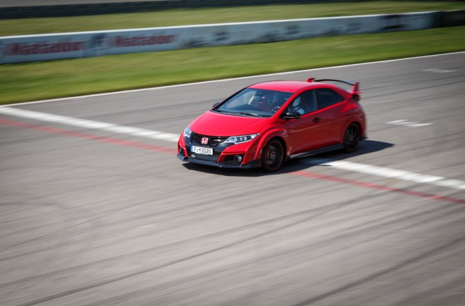 2015 Honda Civic Type R Track 58