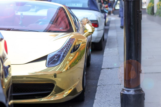 Knightsbridge Car Spotting London 9 Gold Ferrari 458