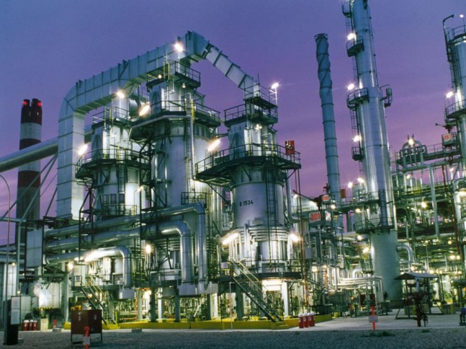 oil refinery 22 how much does an oil change cost