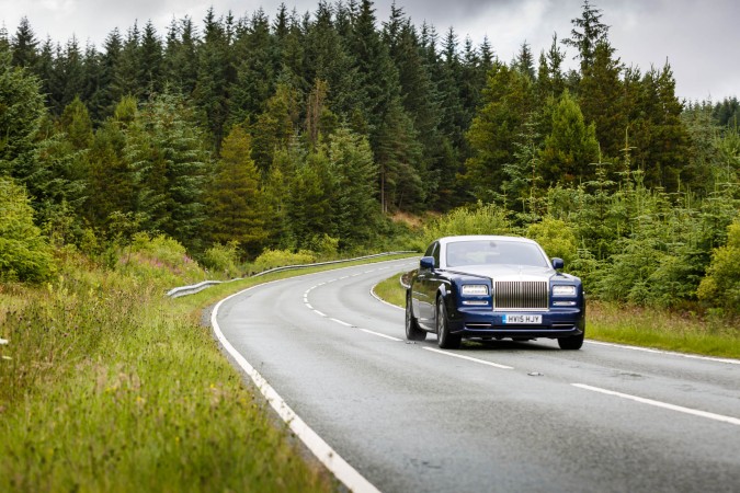 Rolls-Royce Phantom 2015 20