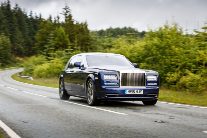Rolls-Royce Phantom 2015 Review