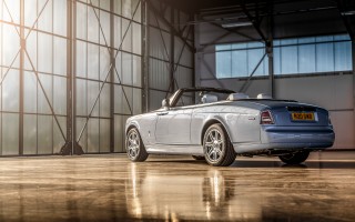 Rolls Royce Phantom Drophead Coupe Feature 6