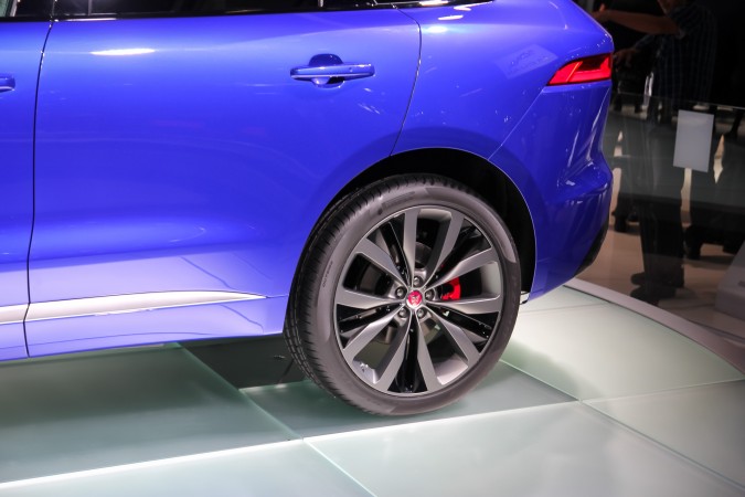 Frankfurt IAA 2015 - Jaguar F-Pace 3