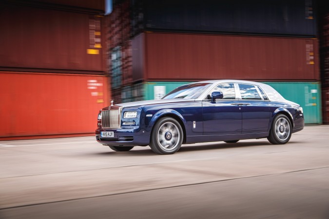 Rolls-Royce Phantom 2015 Feature (11)