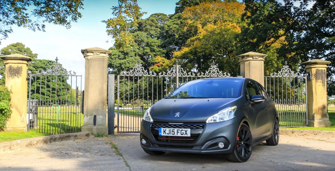 Peugeot 208 GTI 33