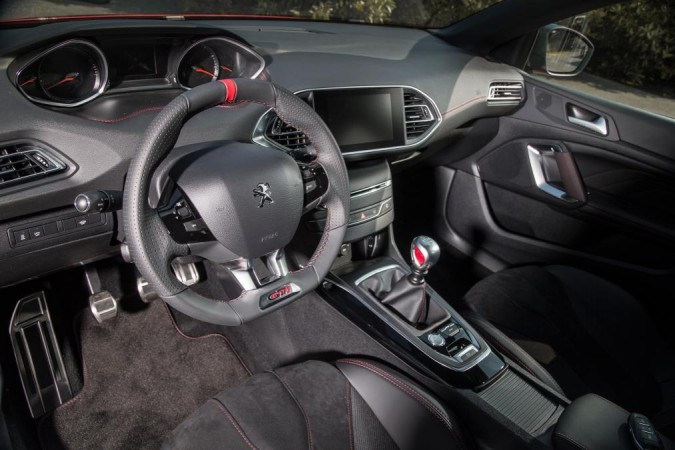 Peugeot-308-GTi-New-7