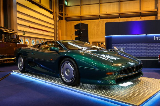 Lancaster Insurance Classic Motor Show 2015 Jaguar XJ220 1