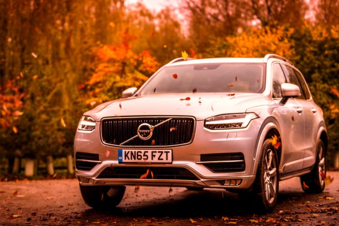 Volvo XC90 D5 AWD Momentum 2015 Review