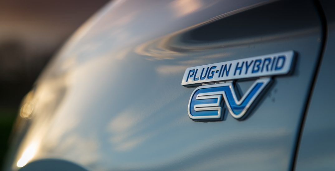 2015 Mitsubishi Outlander PHEV 21