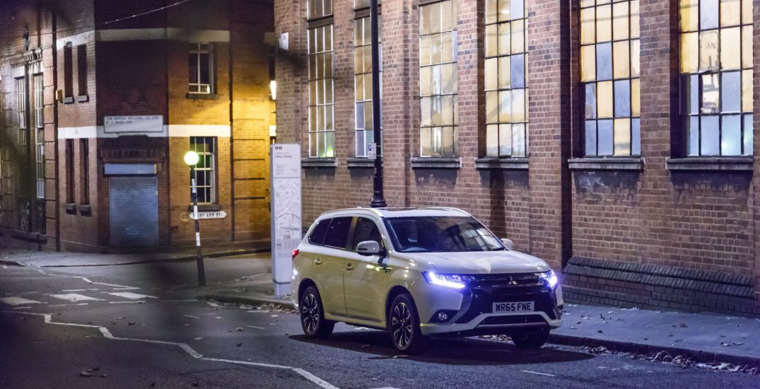 2015 Mitsubishi Outlander PHEV 65