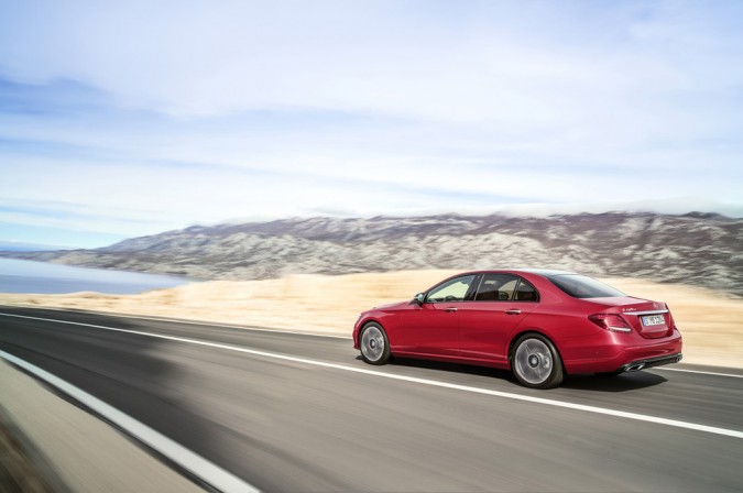 2017-Mercedes-E-Class-20