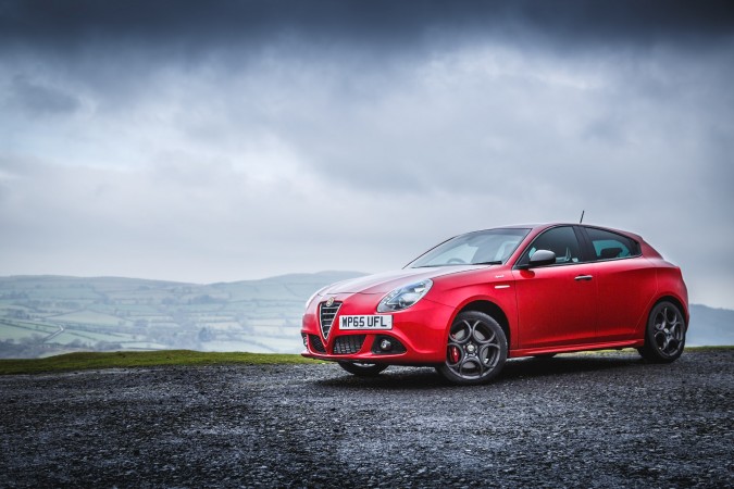 Alfa Romeo Giulietta Sprint Speciale Black Mountain Pass