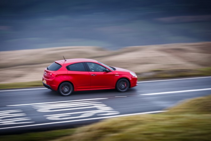 Alfa Romeo Giulietta Sprint Speciale Black Mountain Pass