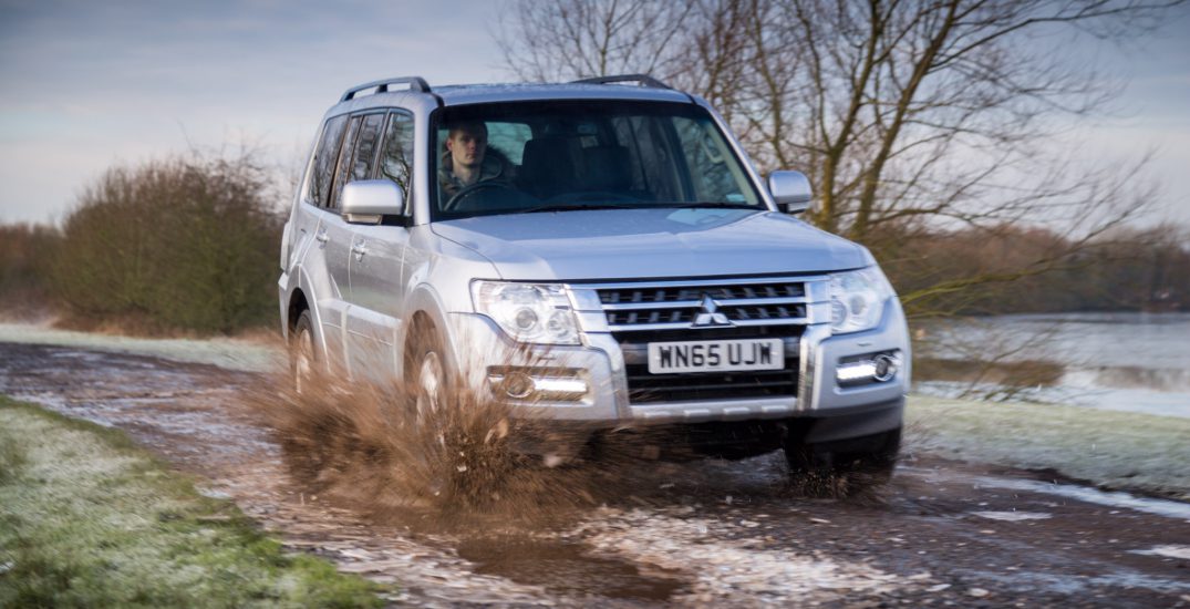 Mitsubishi Shogun LWB SG4 14