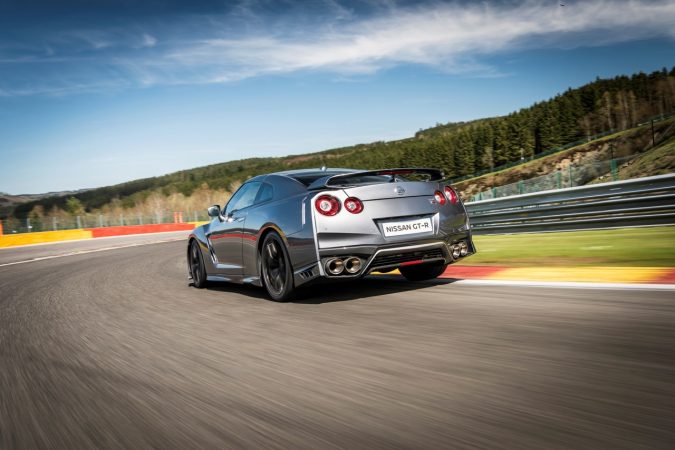 Nissan GTR 2017 16