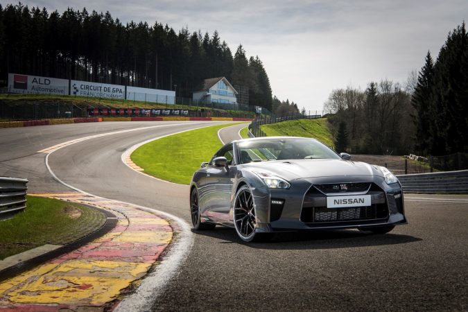Nissan GTR 2017 8