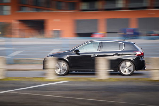 Peugeot 308 GTI by Peugeot sport 250 70