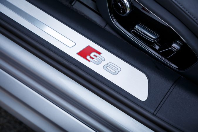 2016 Audi S8 Plus TSFI Quattro Review