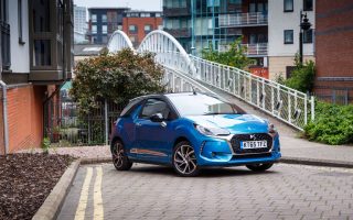 2016 DS Automobiles DS 3 Cabrio BlueHDi 120 42