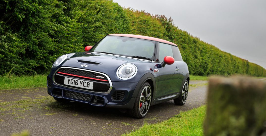 2016 MINI John Cooper Works 15