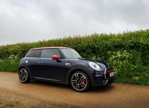 2016 MINI John Cooper Works 23