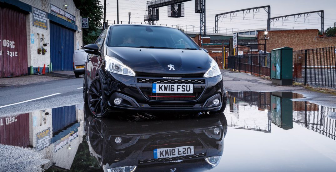 Peugeot 208 GTi by Peugeot Sport 2016 39