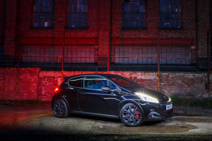 Peugeot 208 GTi by Peugeot Sport 2016 73