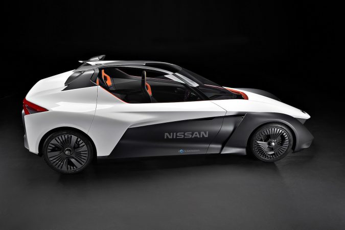 Nissan Bladeglider 2