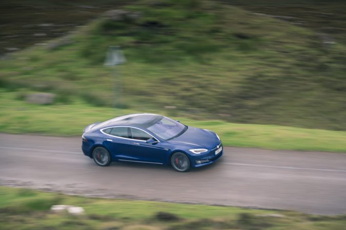 Tesla Model S P90D RJ 24