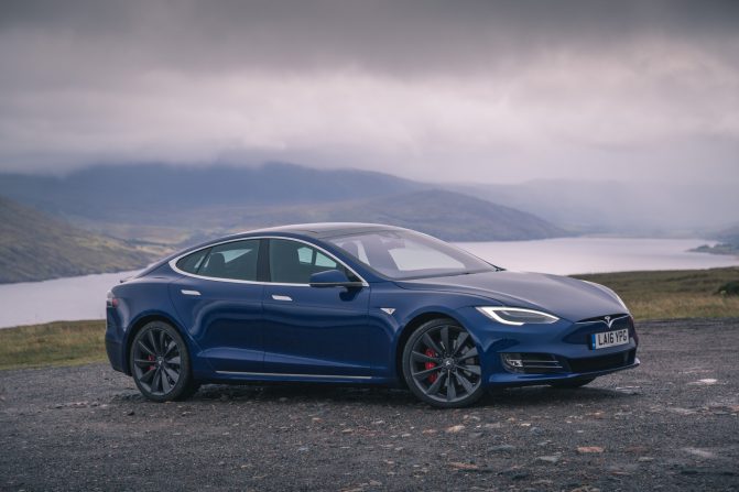 Tesla Model S P90D RJ 7