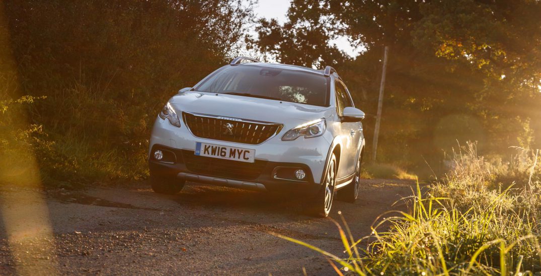 Peugeot 2008 Allure 2016 23