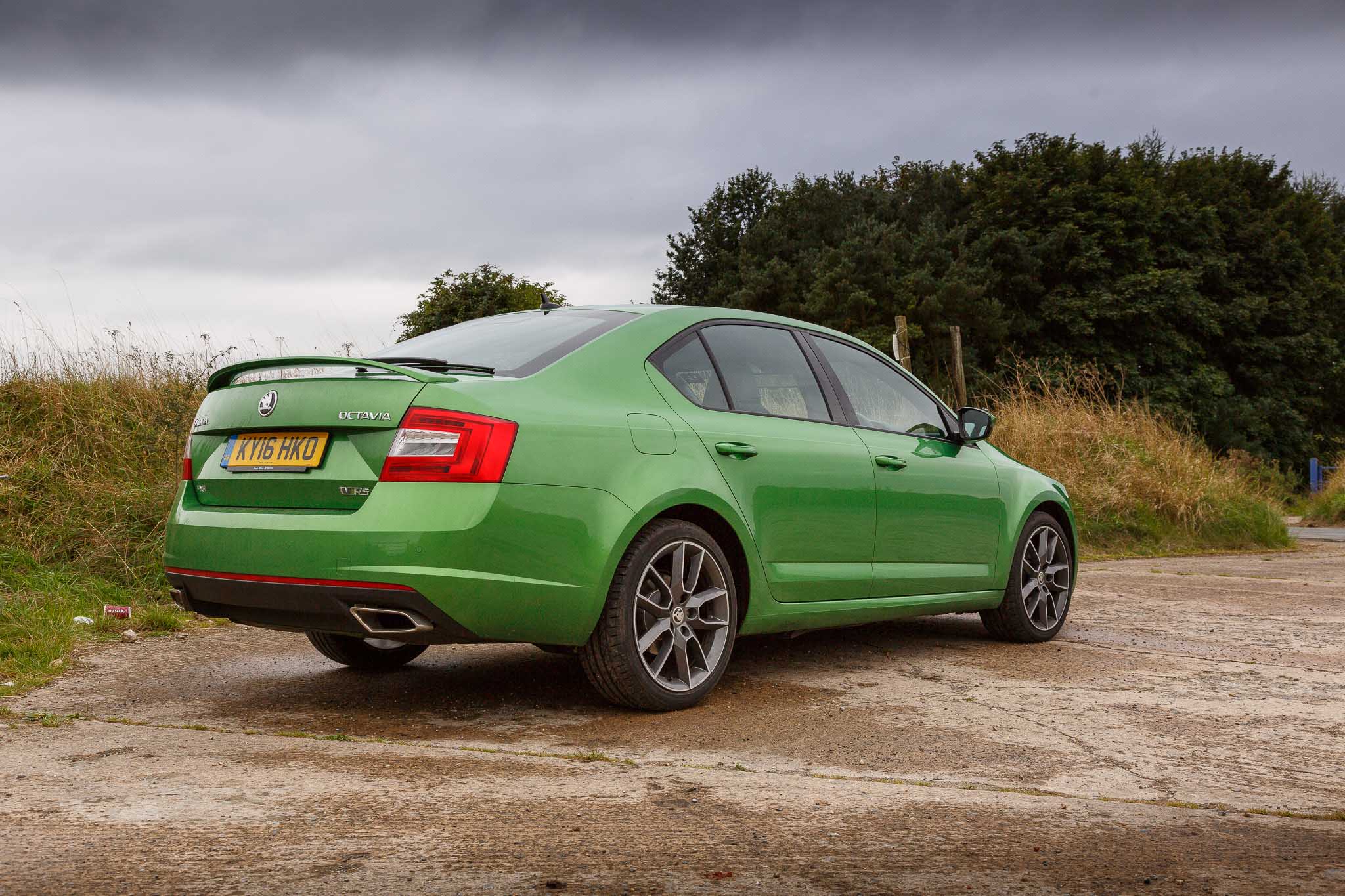 Skoda octavia rs 2016. Skoda Octavia a7 VRS. Koda Octavia VRS.